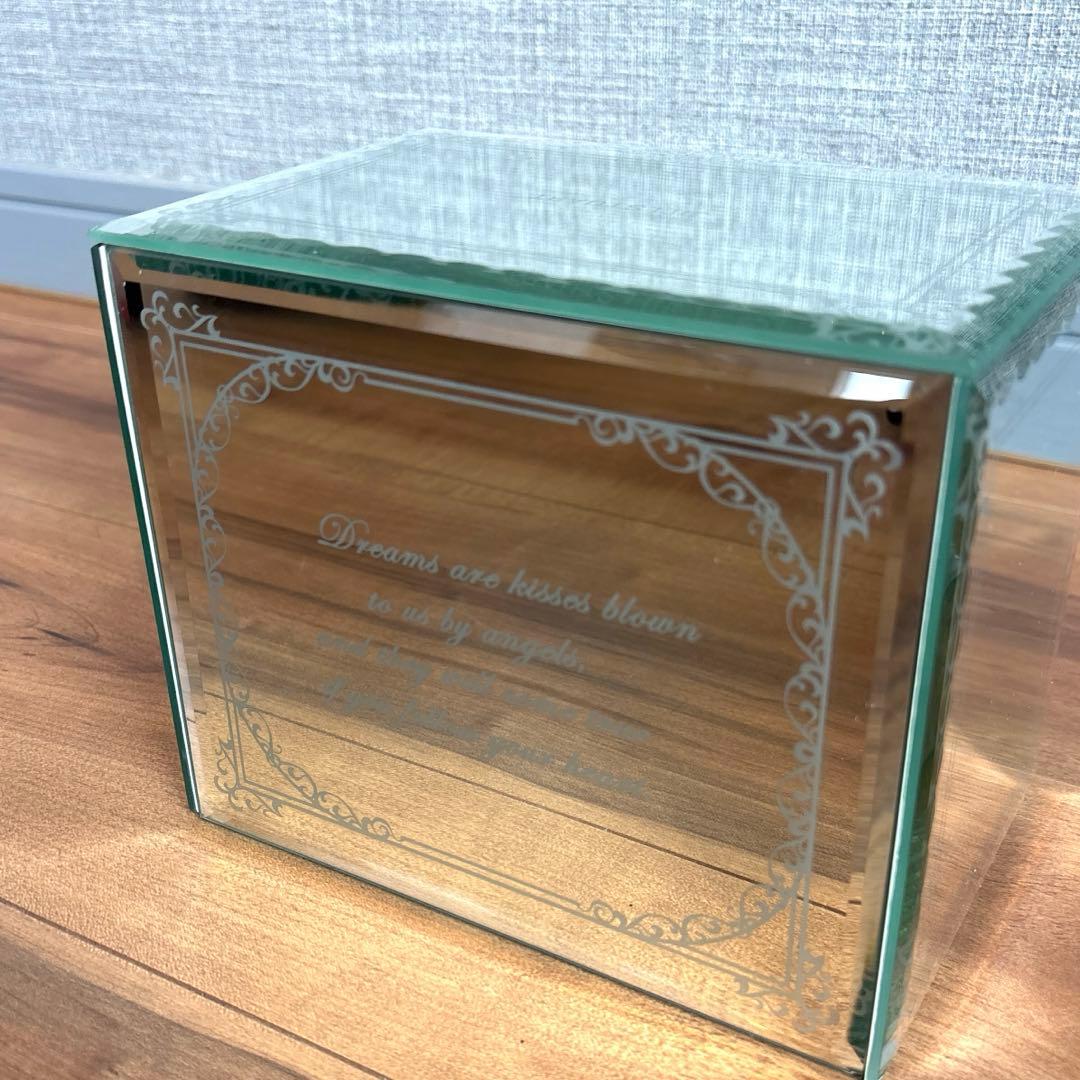 【美品・非売品】ジルスチュアート　ガラスコスメ収納　引き出し・フタ付きケース