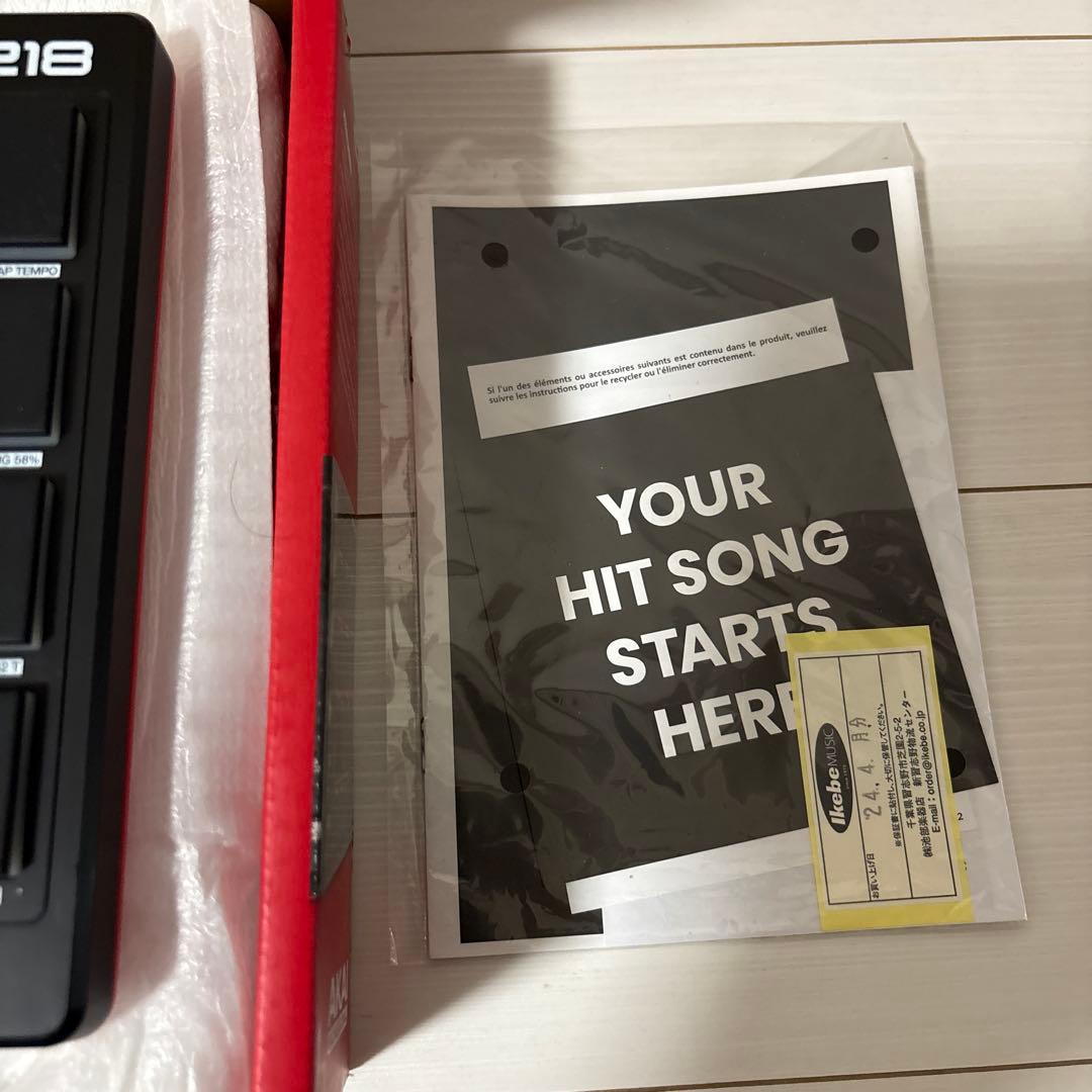 Akai Professional USB MIDIコントローラー