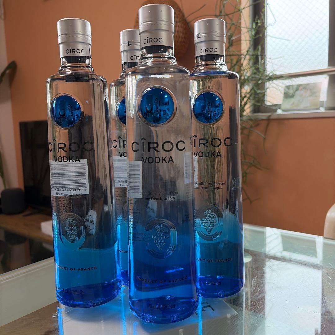 itoyuji0614CÎROC ウォッカ 700ml 40% 4本セット