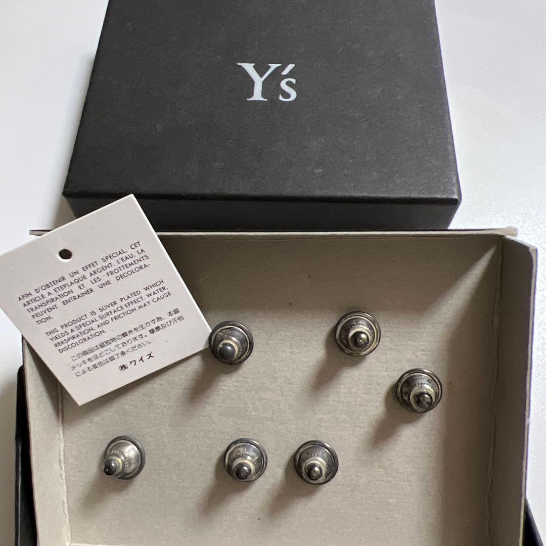 Y's ピンブローチ （希少）