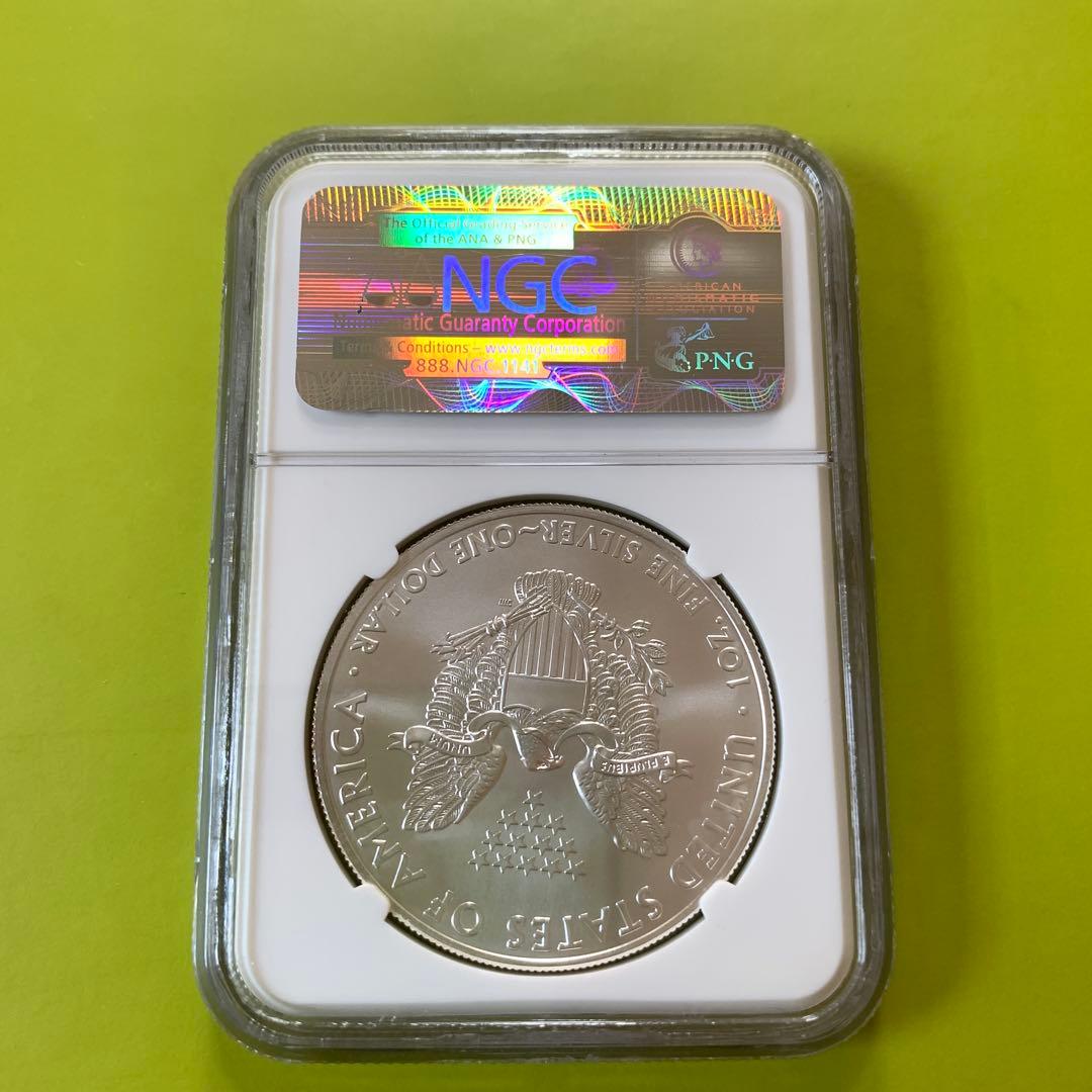 NGC鑑定済み 最高評価　MS70　2011年 アメリカ イーグル銀貨 1oz