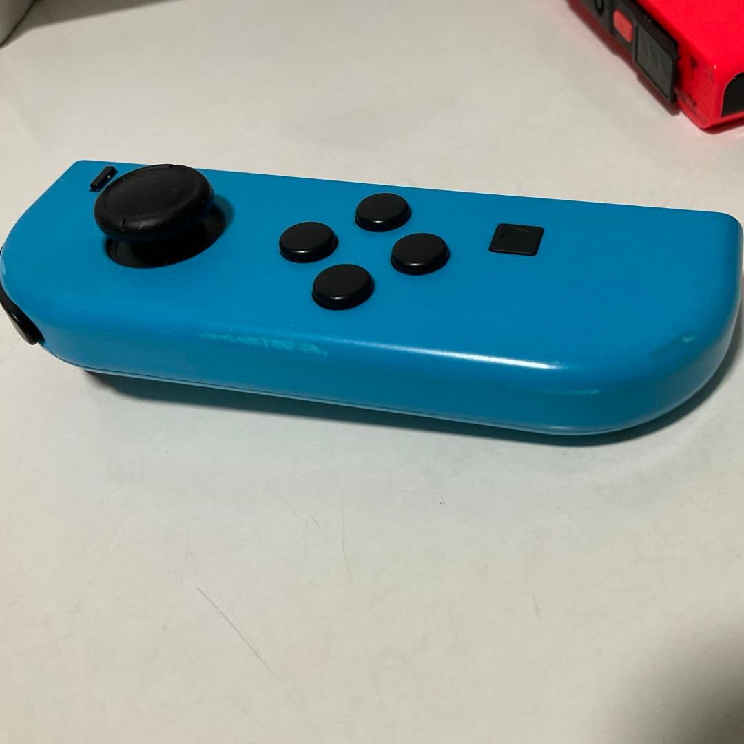 switch 本体　ジョイコン　付属品　箱付き　動作確認済み