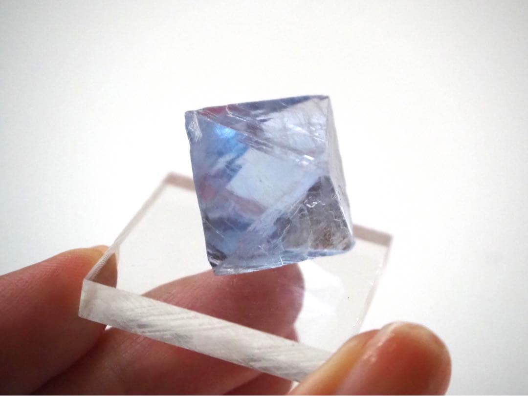 フローライト　イリノイ産　ブルー　蛍石　鉱物【B-4】