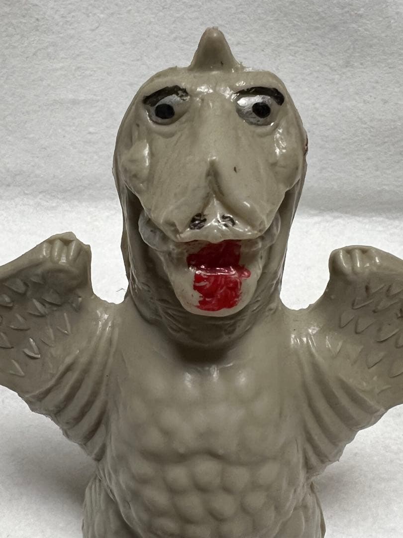 円谷プロ　当時物ウルトラQ 冷凍怪獣ペギラ　ゼンマイ 稼働品