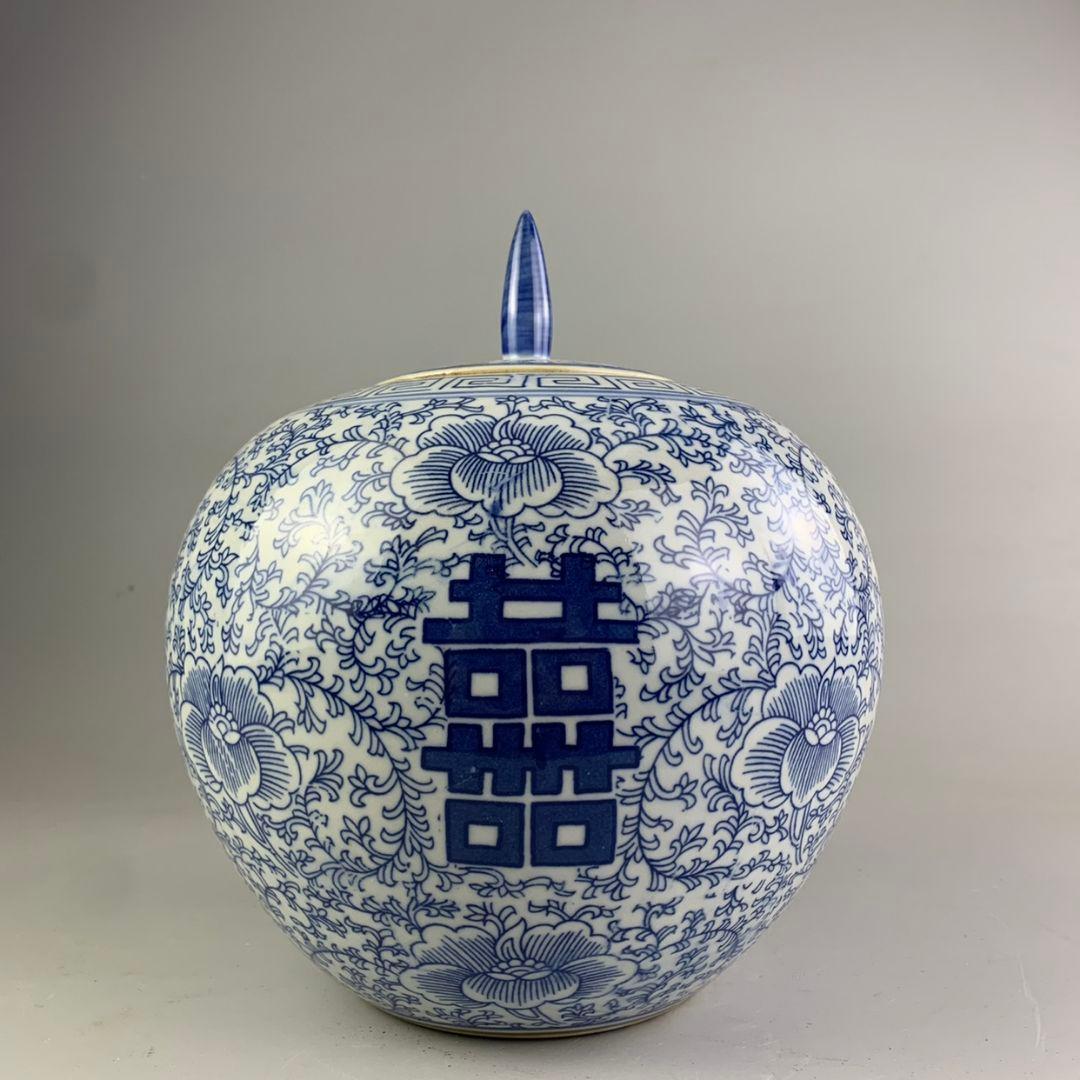 景徳鎮 陶磁器 青花喜字スイカ缶 茶缶茶道具 装飾品 現代工芸品 置物