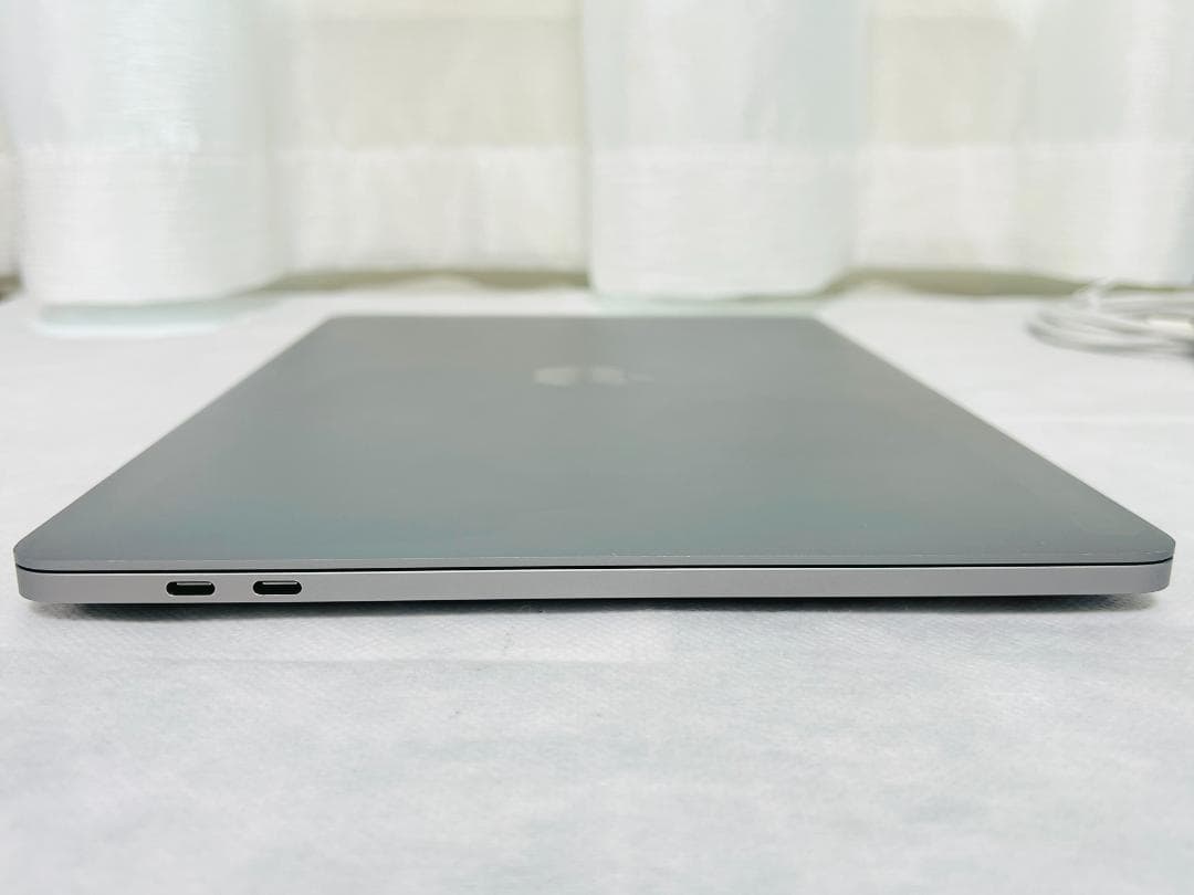 ★MacBook Pro 13 Late2020★M1 8コア/16GB/2TB