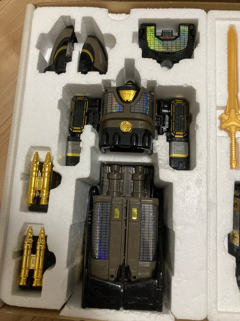 救急戦隊ゴーゴーファイブ ブラックDXマックスビクトリーロボ※合体後マスクなし