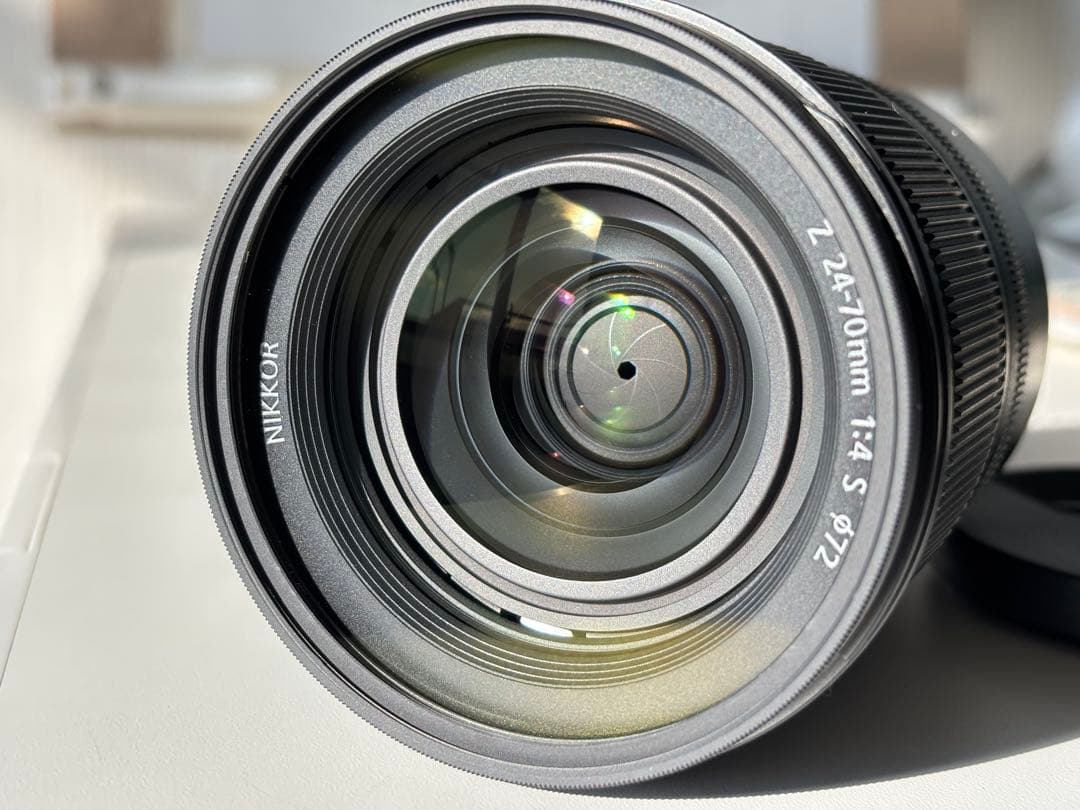 Nikon 24-70mm f/4 S ズームレンズ