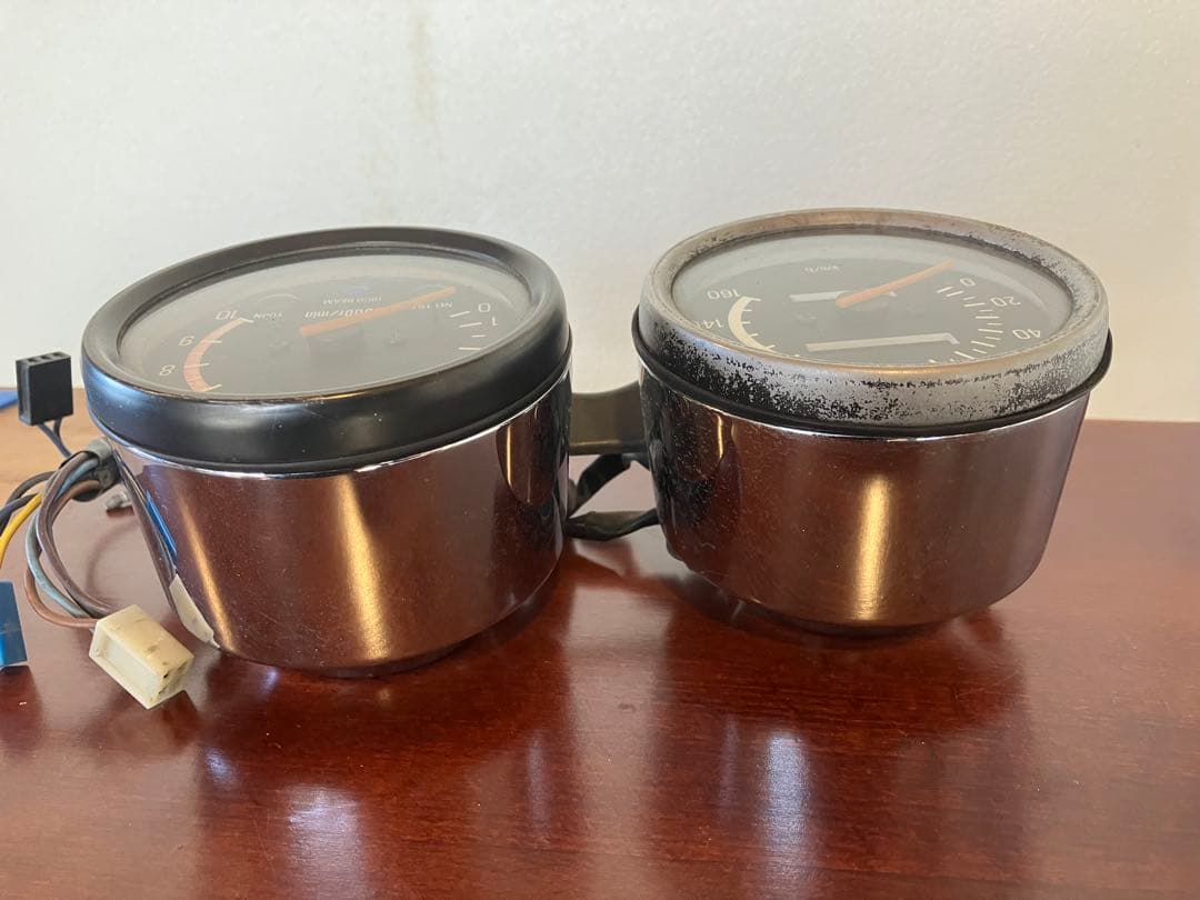 SR400 2H6 スピードメーター　タコメーター ジャンク　純正品