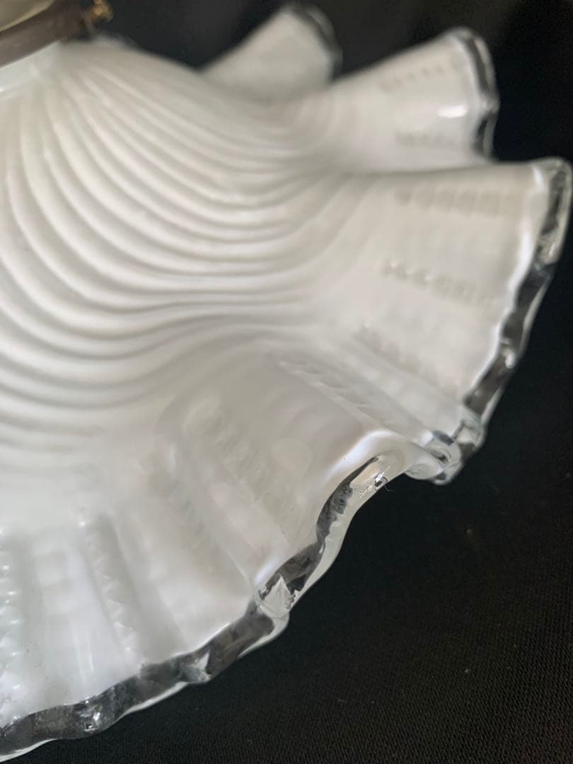 フランス製　MOUTH-BLOWN GLASS VIANNE ガラスシェード照明