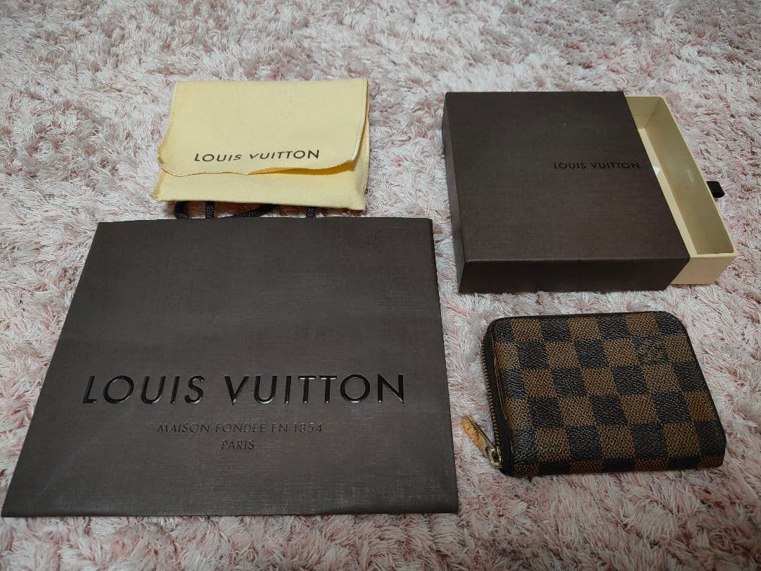ルイヴィトン ダミエ ジッピーパース 小銭入れ ケース