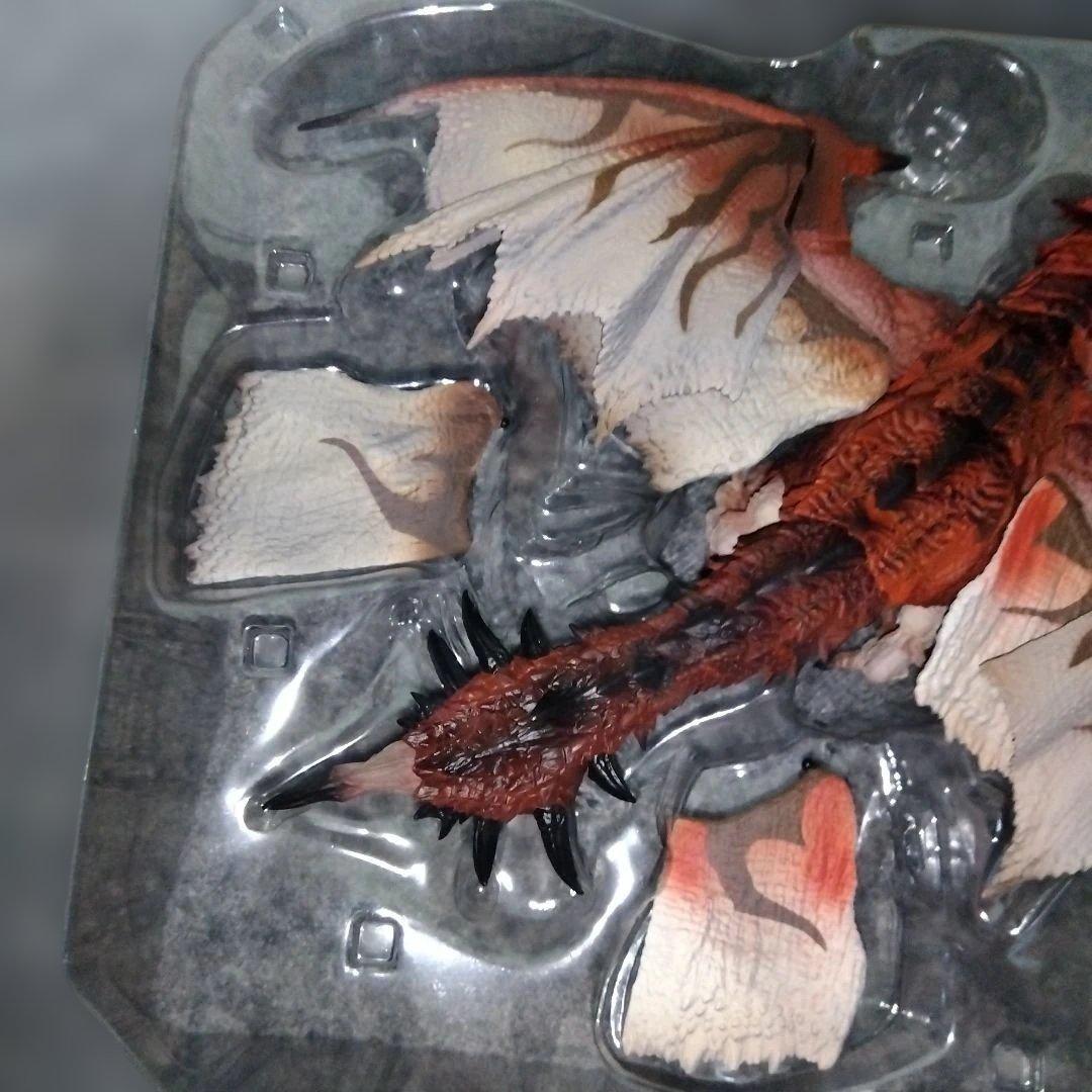 S.H.MonsterArts リオレウス 『モンスターハンターワールド：アイ