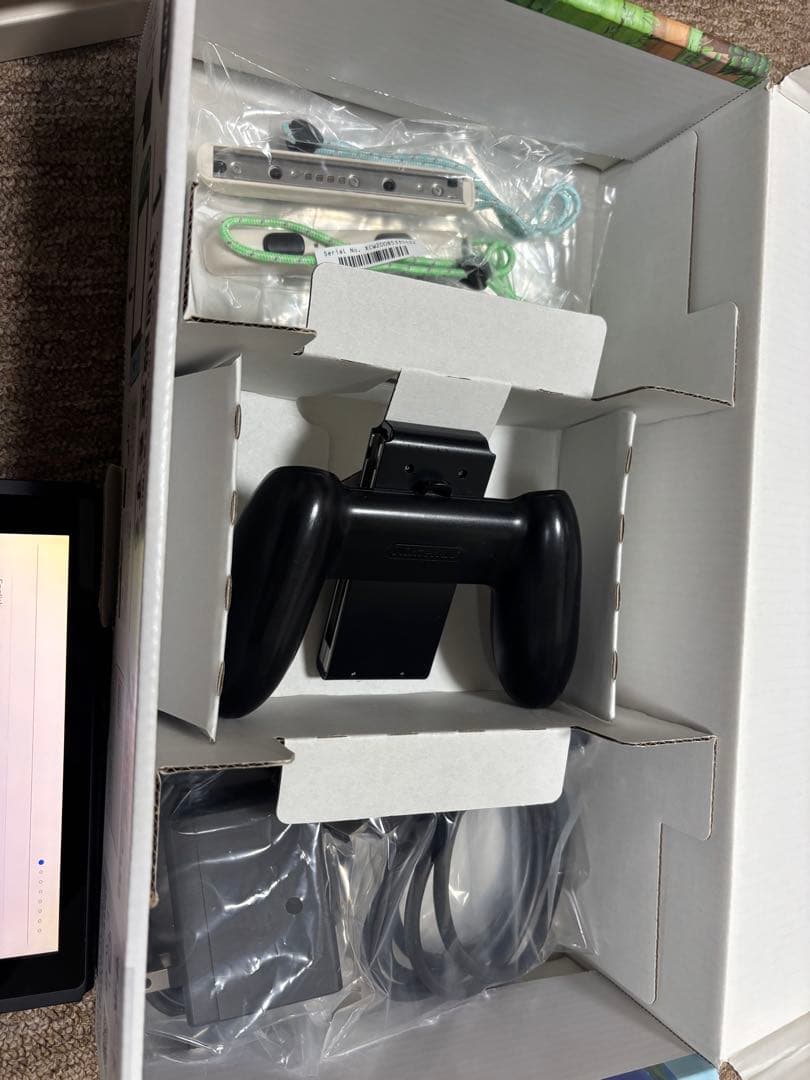 d*2様 Nintendo Switch 本体＋SDカード