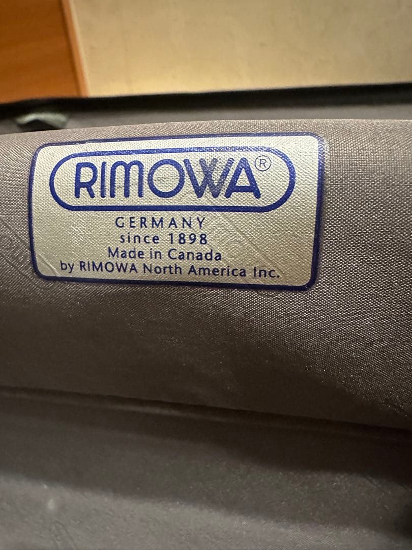 RIMOWA ブラウンゴールドキャリーケース