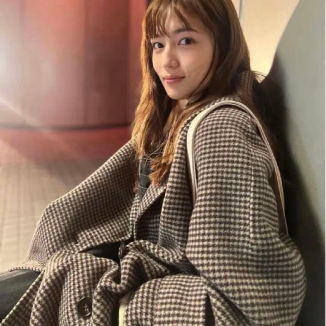 川口春奈着用　Mila Owen ミラオーウェン　接結ハーフ丈Ａラインコート