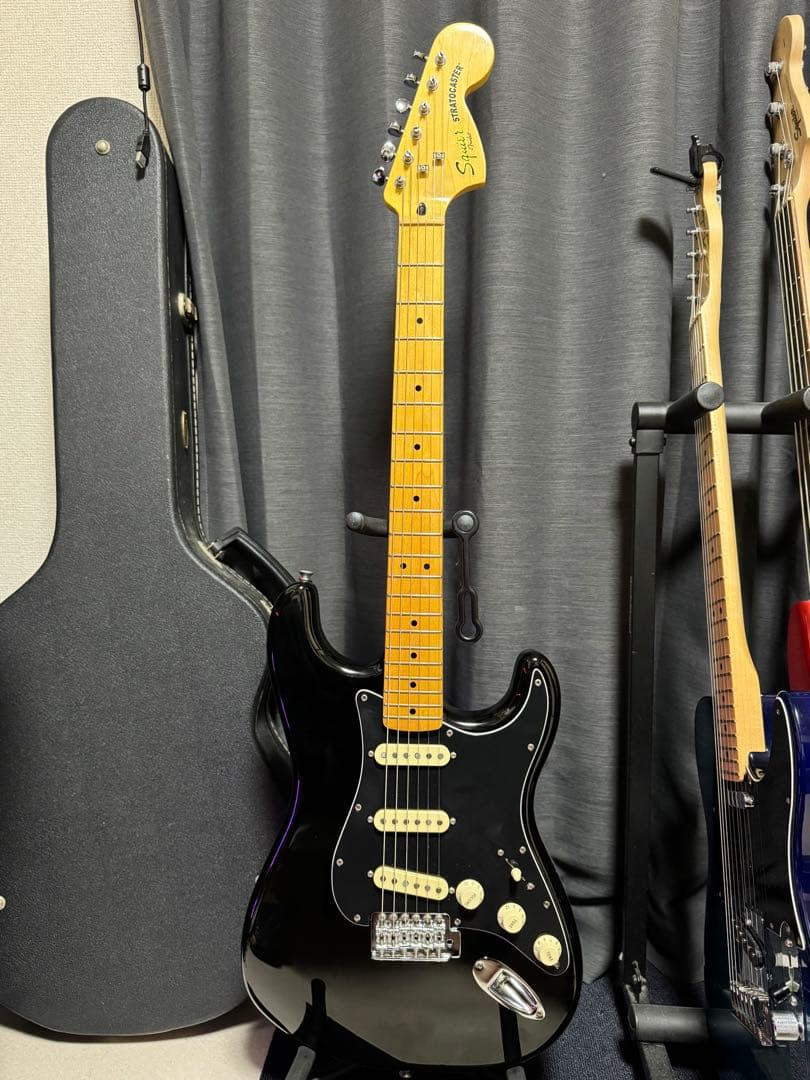 ギター Squier Stratocaster Vintage Modified 70