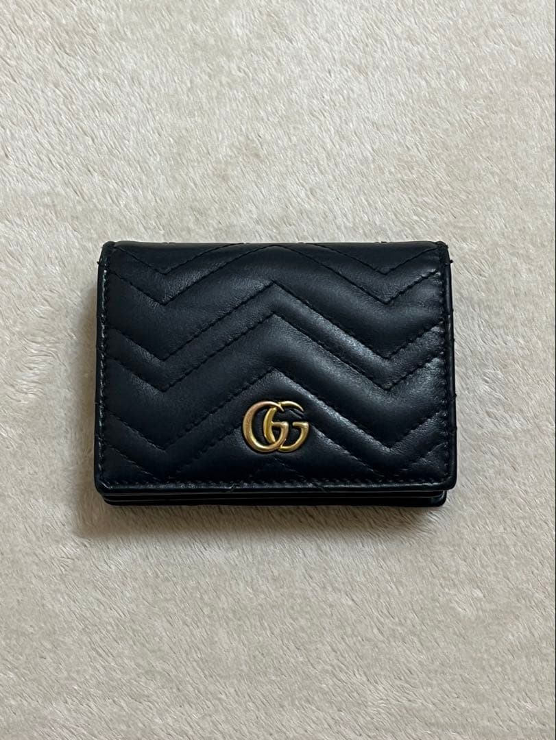 GUCCI グッチ 二つ折り財布 ブラック 正規品 箱付き