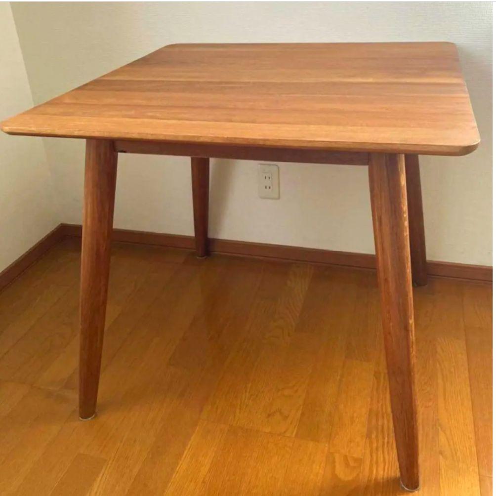 ヴィンテージ風 ダイニングテーブル