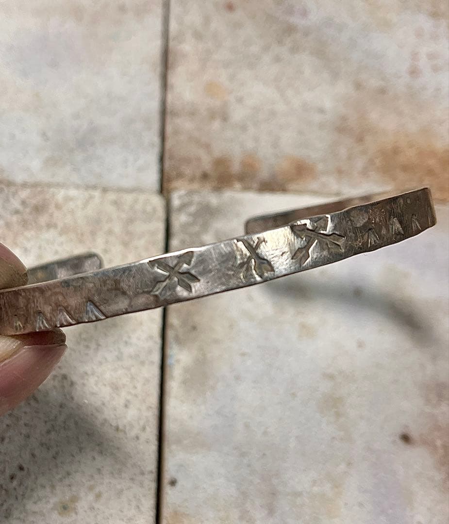 ナバホ族 シルバー バングル navajo シルバー925 950 ゴローズ