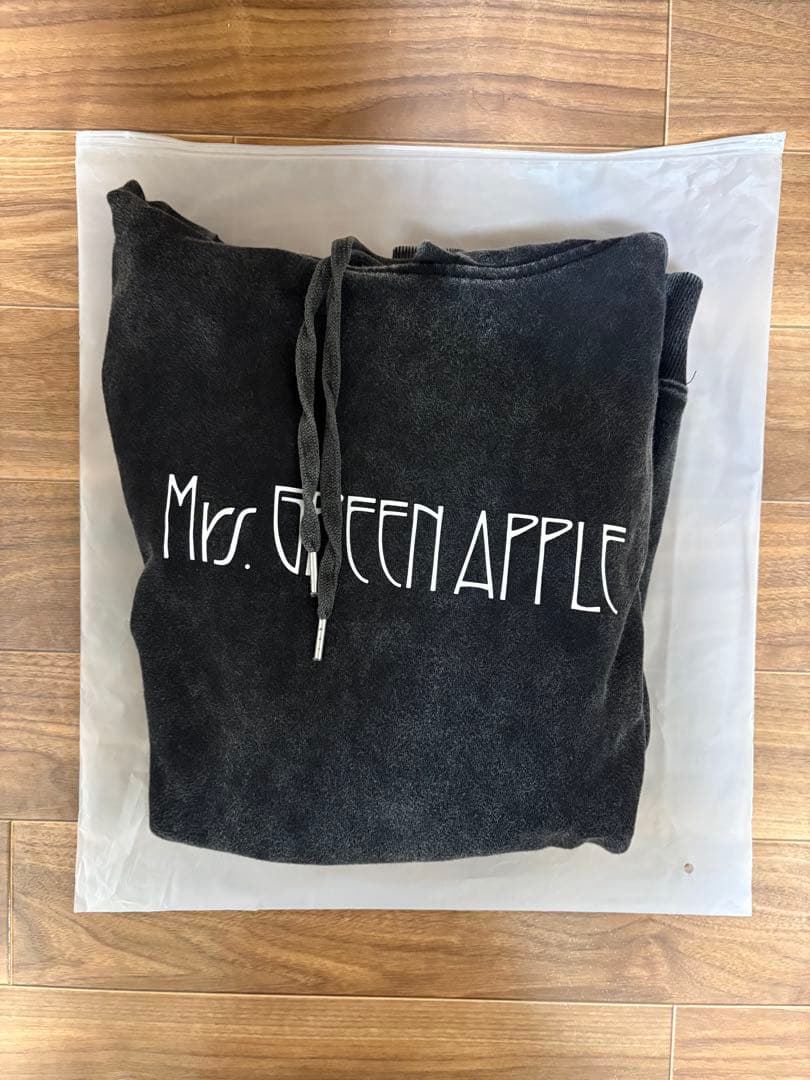 【即日発送可】バベルの塔　Mrs. GREEN APPLE Mサイズ フーディ