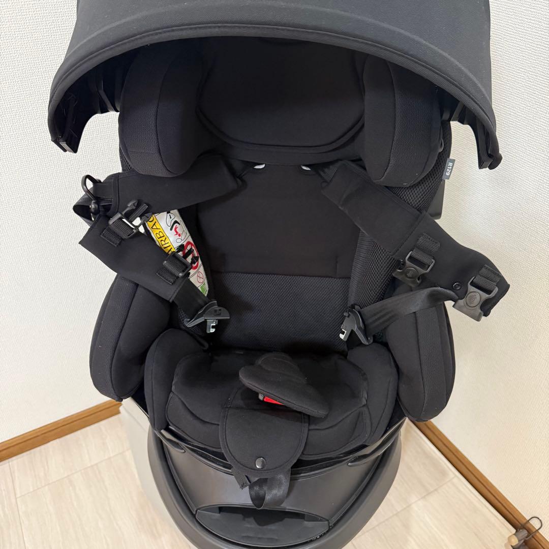 【極美品】Aprica フラディアグロウ isofix360°セーフティ＋