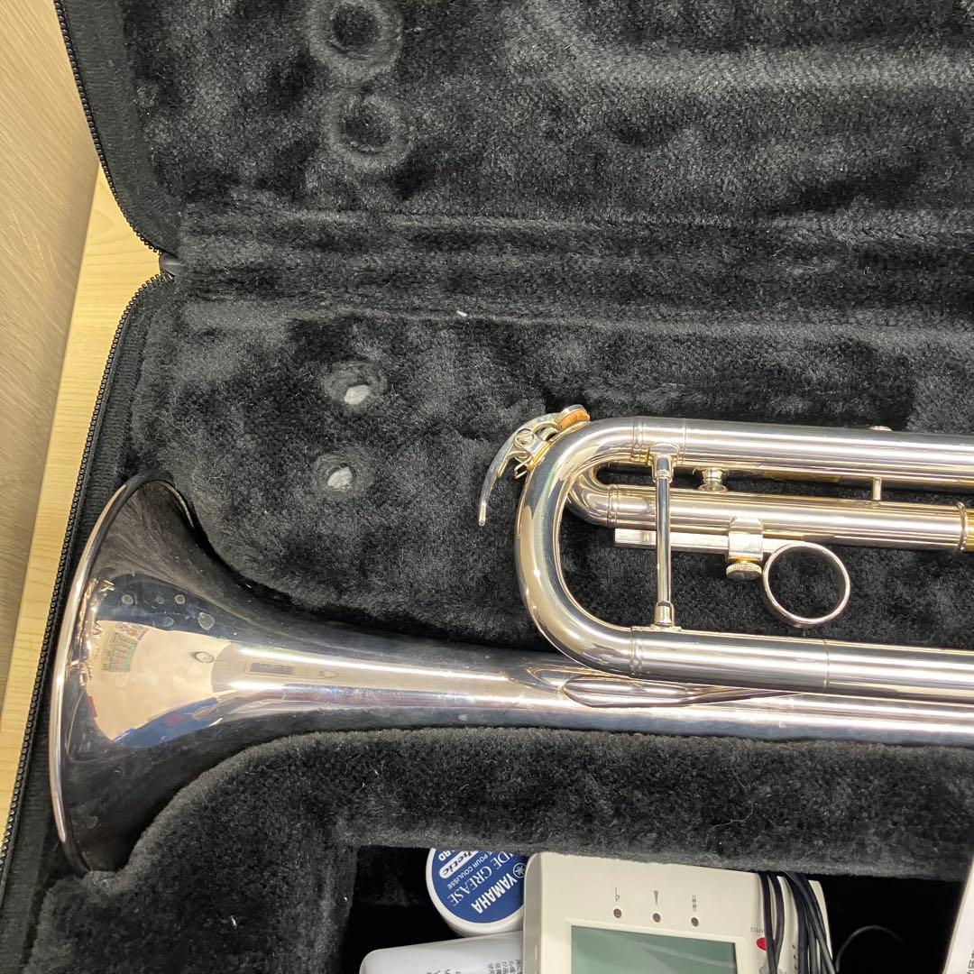 トランペット本体 シルバー ケース付き