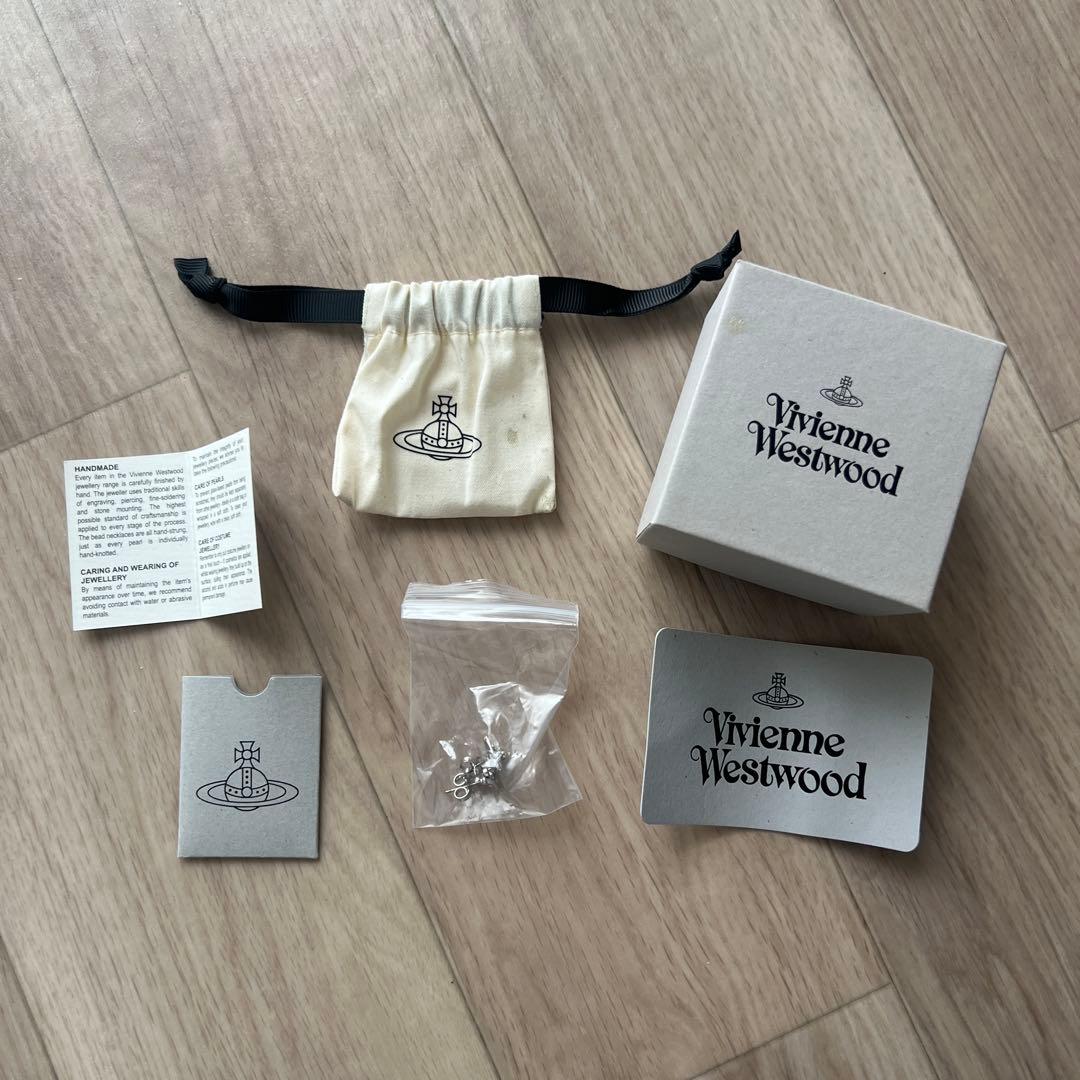 Vivienne Westwood オーブピアス シルバー