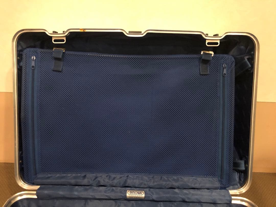 リモワ RIMOWA トパーズ TOPAS 64Lスーツケース TSAロック