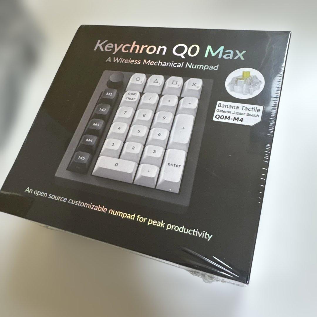 Keychron QQ Max ワイヤレスメカニカルテンキー 黒 バナナ軸
