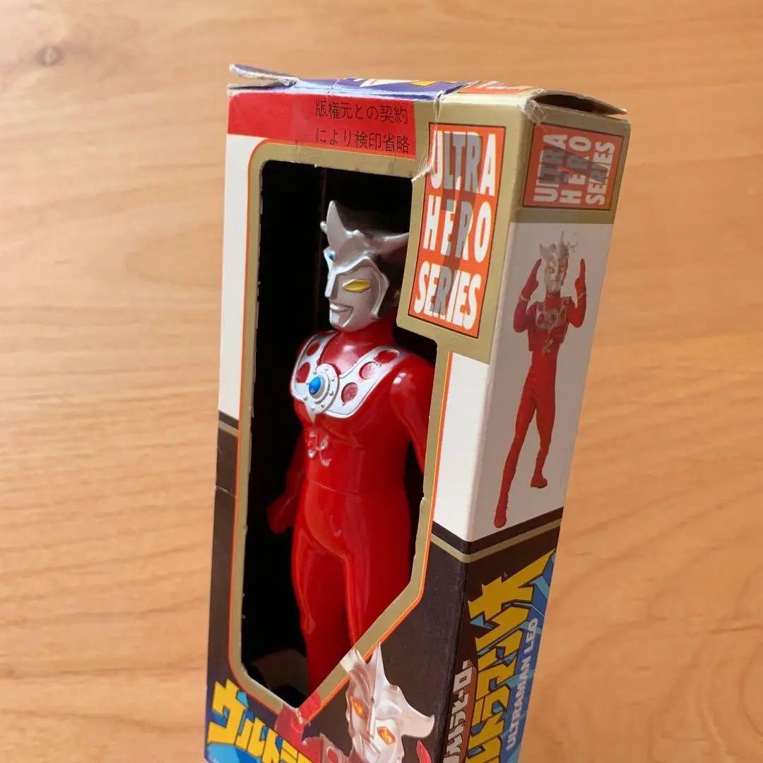 【絶版】 箱入り【ウルトラマン・セブン・エース・ゾフィー・レオ】５体セット