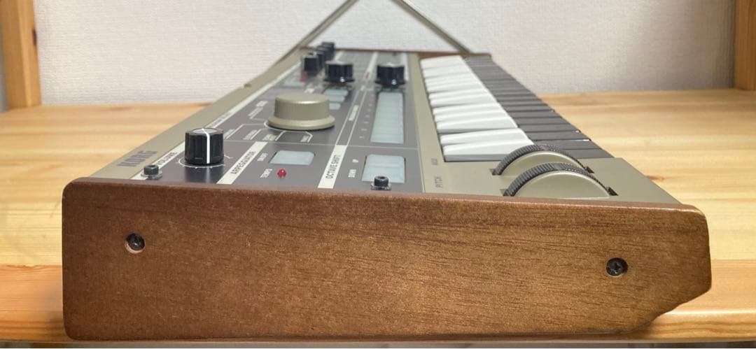 ☆microKORG マイクロコルグ 限定リバース鍵盤 アナログシンセサイザー