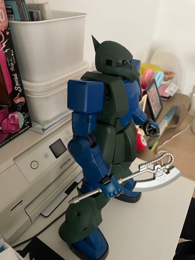 メガサイズガンダムとザクセット