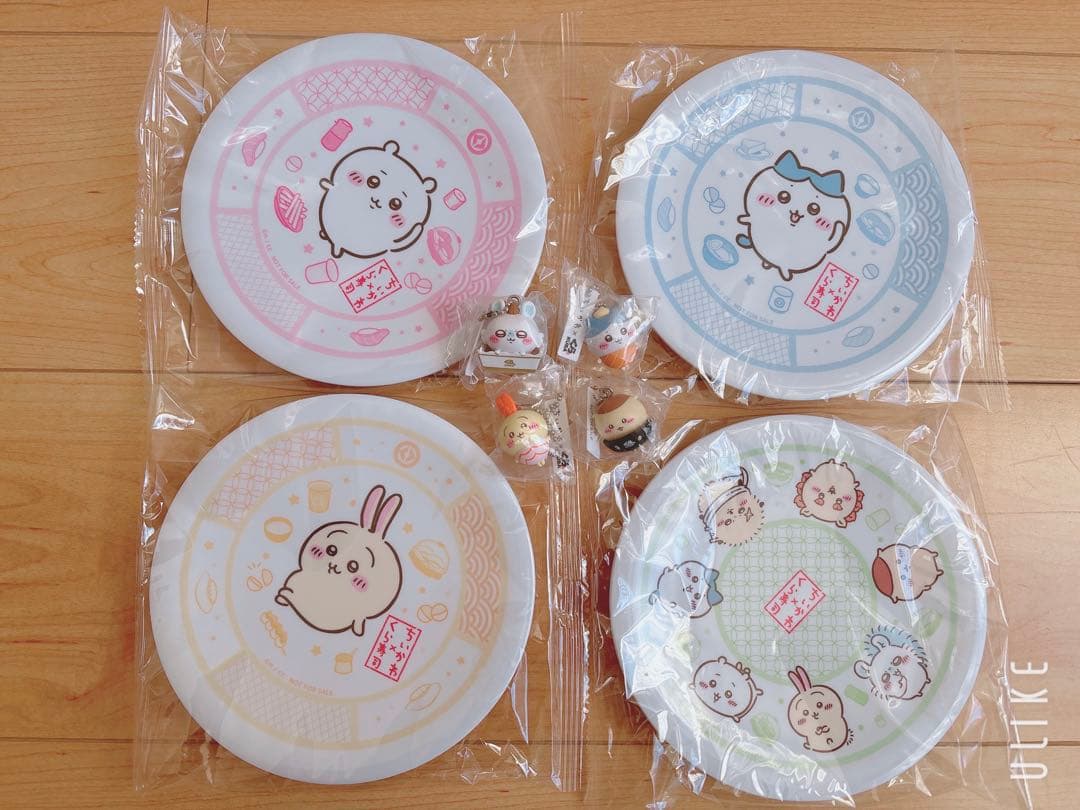【新品未開封】 ちいかわ × くら寿司コラボ 寿司皿コンプ&キーホルダー
