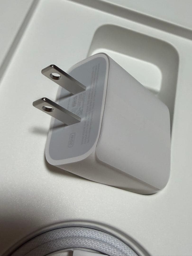 ［即日発送］Apple iPad A16