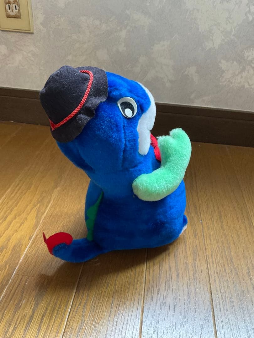 イッシーぬいぐるみC 鹿児島県池田湖の土産物。【新品に近いものです】。