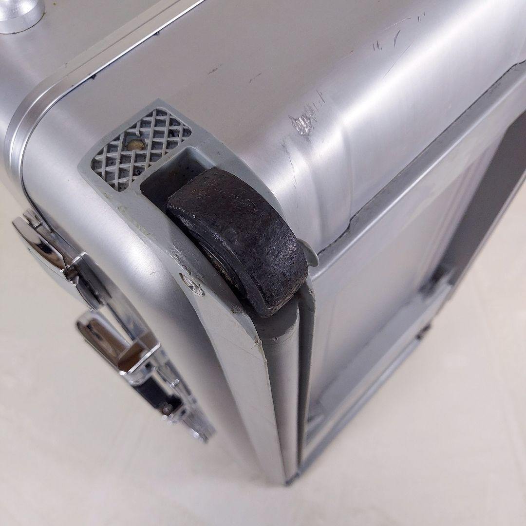 ゼロハリバートン　シルバー　アルミ　スーツケース　キャリーバッグ　2輪