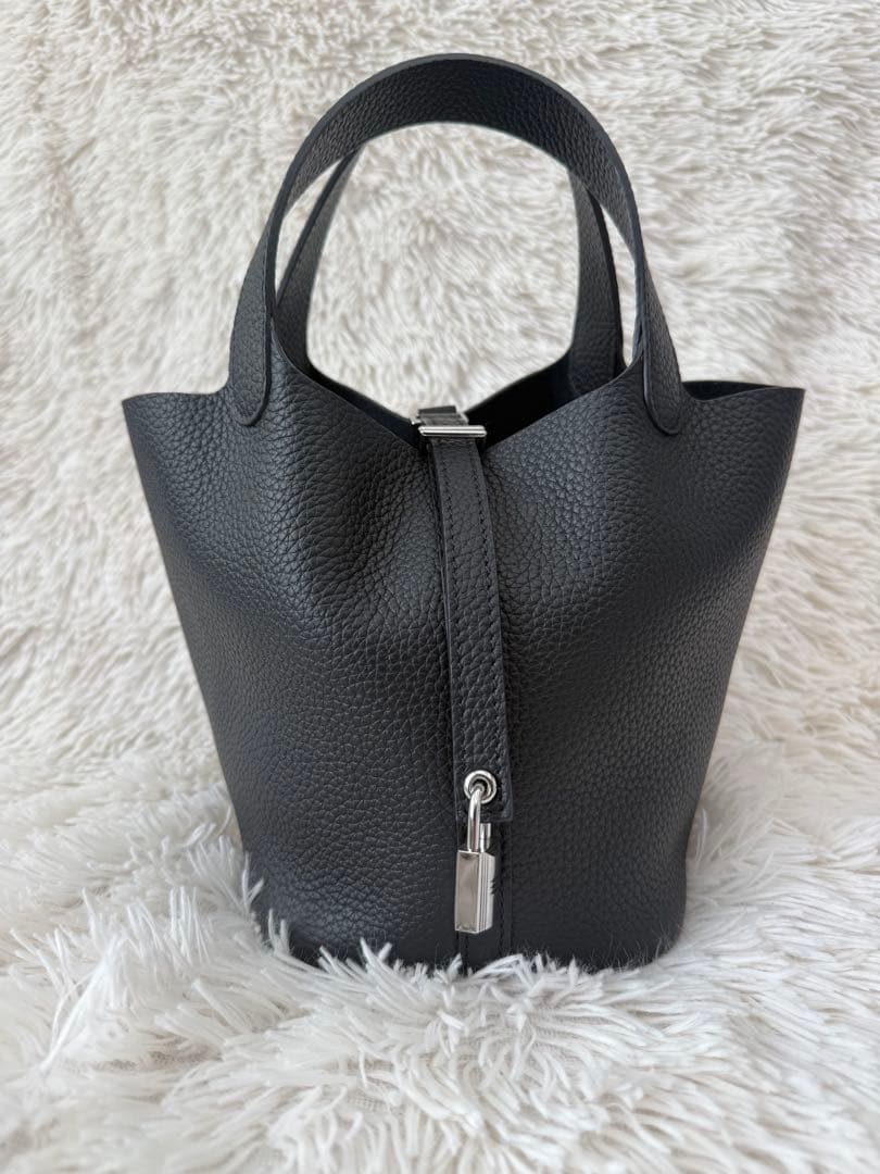 【美品】キューブバッグ PM ブラック×金具シルバー バッグインバッグ付き