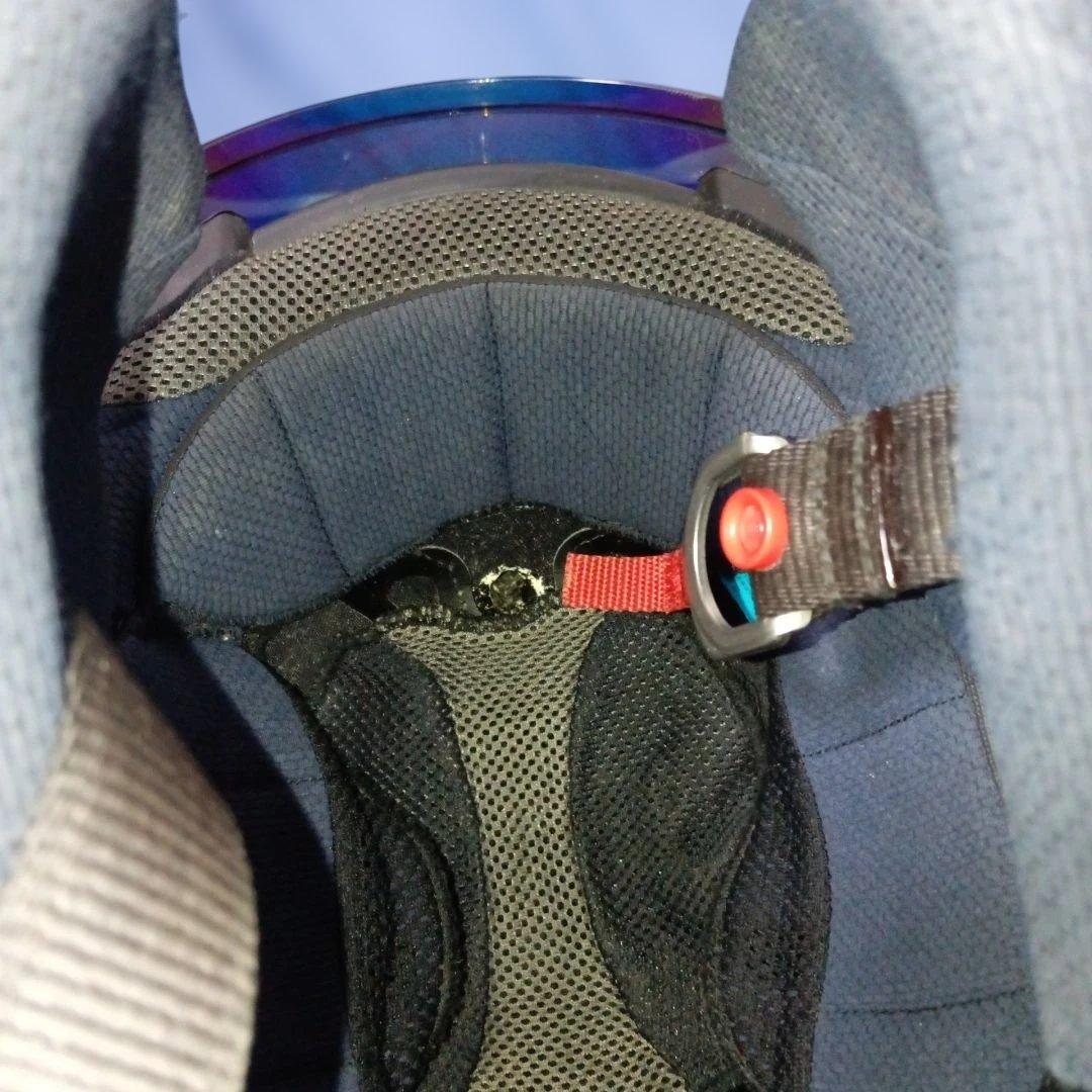 Araiヘルメット　57．58cm