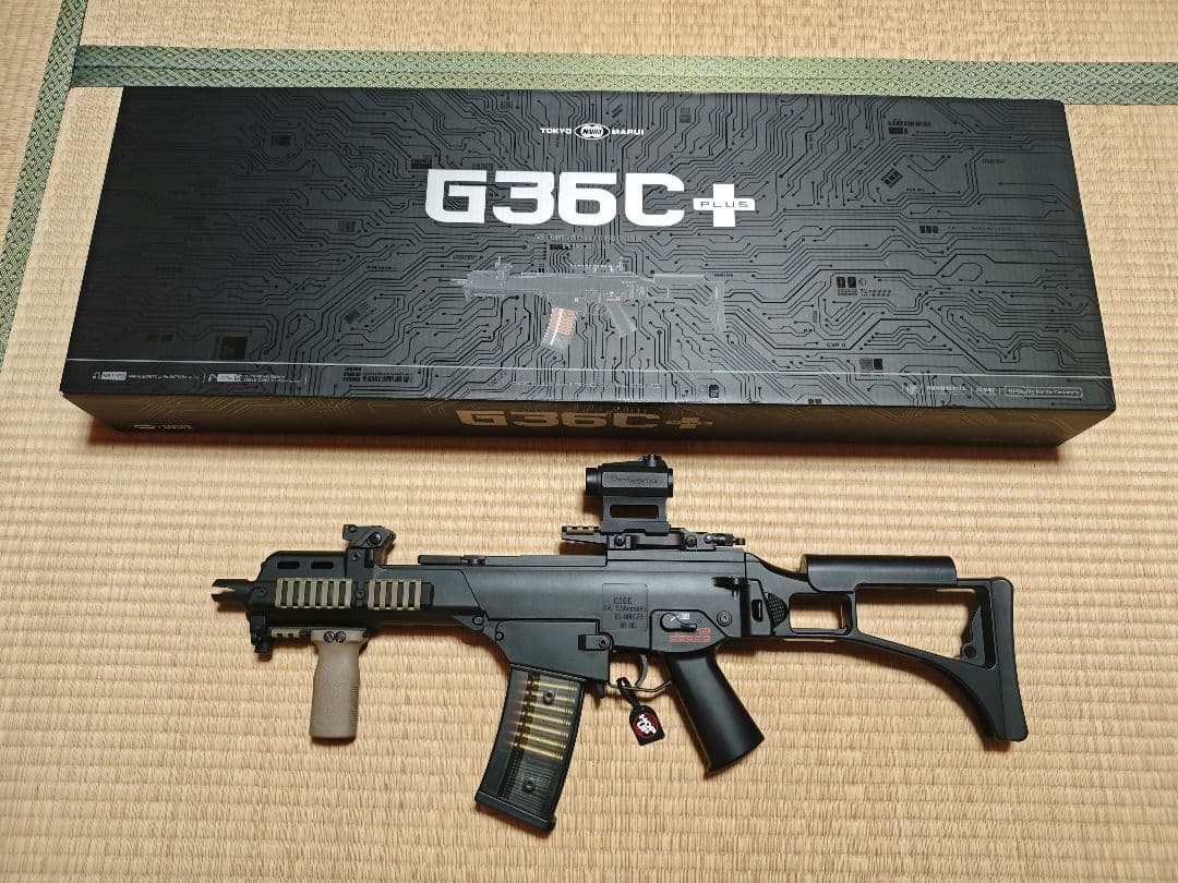 東京マルイ g36c+ ベクターオプティクスGEN2MILなどオマケ沢山 ！