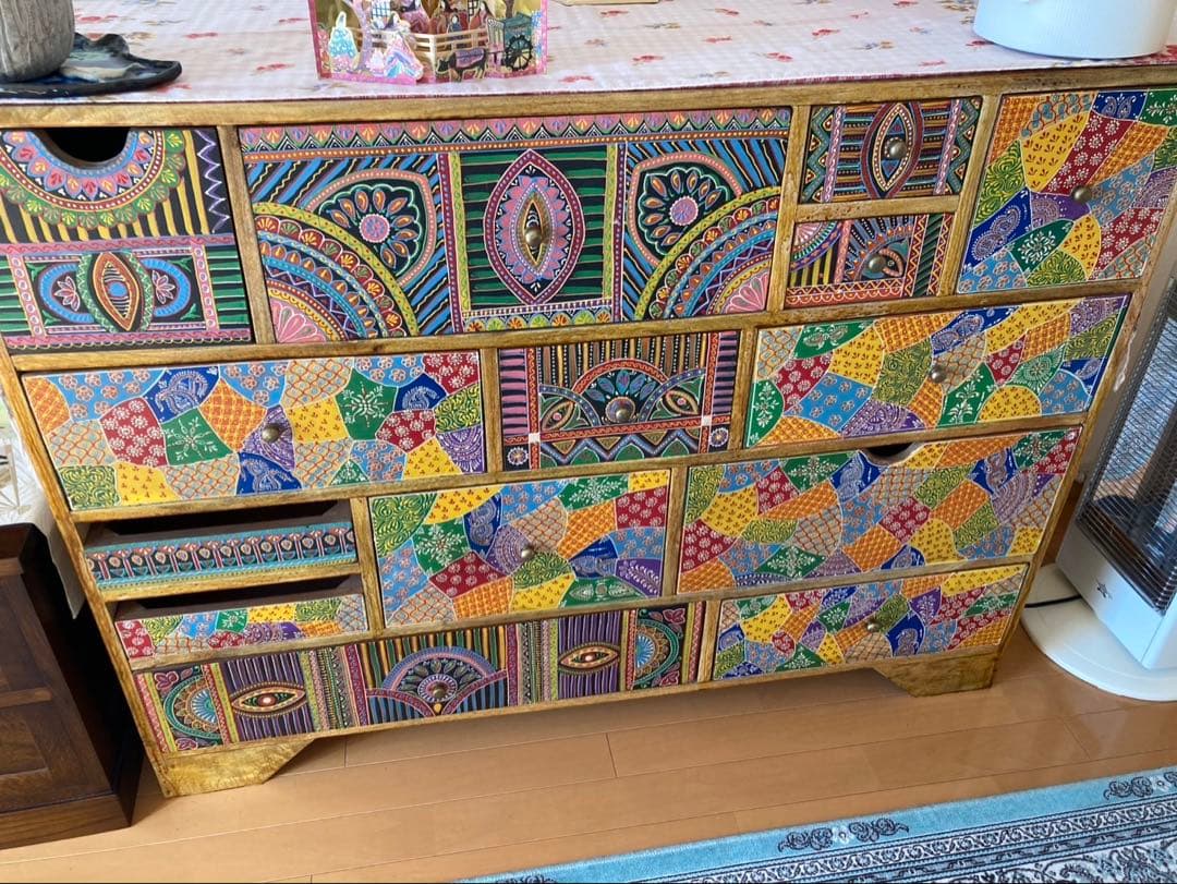 インド製　木製チェスト