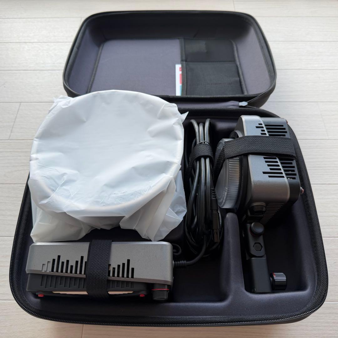 ビデオカメラ ZHIYUN MOLUS G200