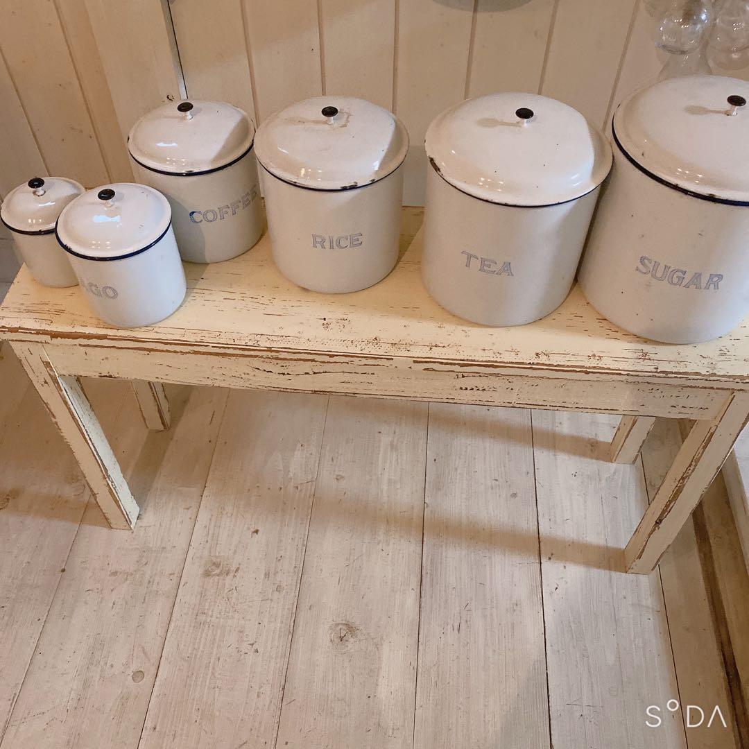 フランス　アンティーク　ホーローキャニスター6個セット ホワイト