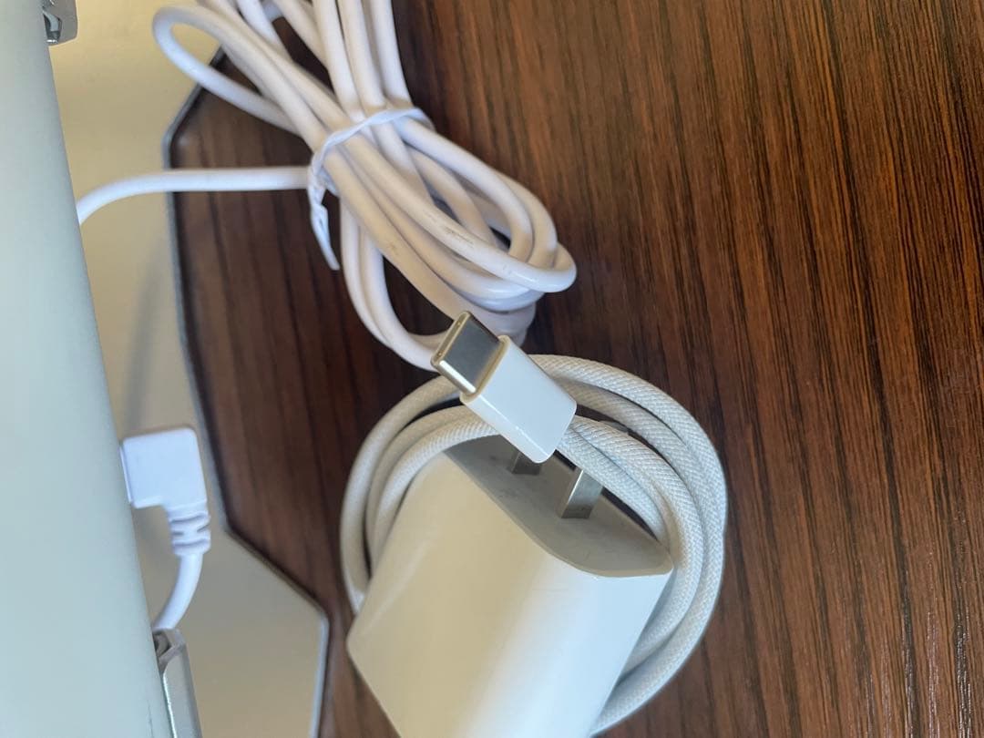 L*s様 Apple iPad Pro 11インチ スペースグレー 本体　M4