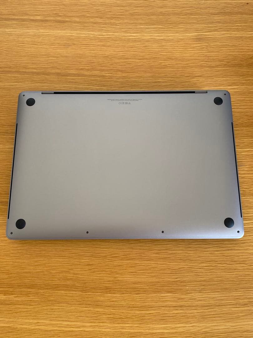 MacBook Pro 2019 高性能、上位モデル　MacBook 本体　美品