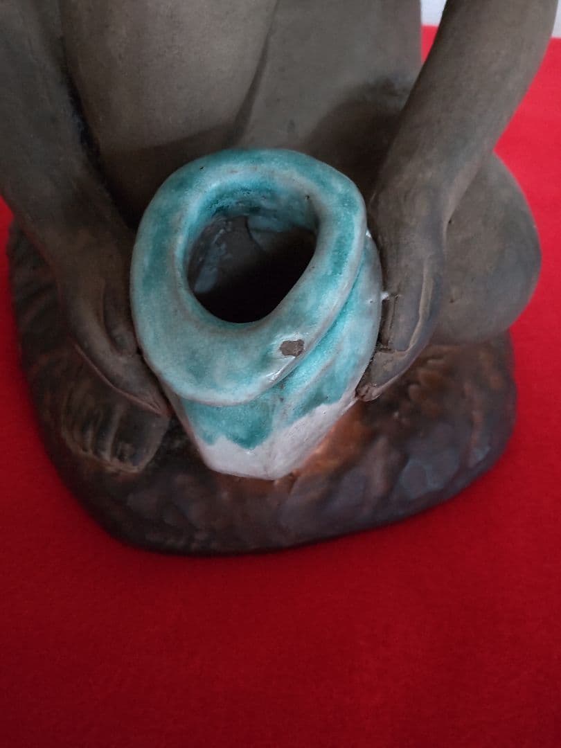 少女像置物/陶器