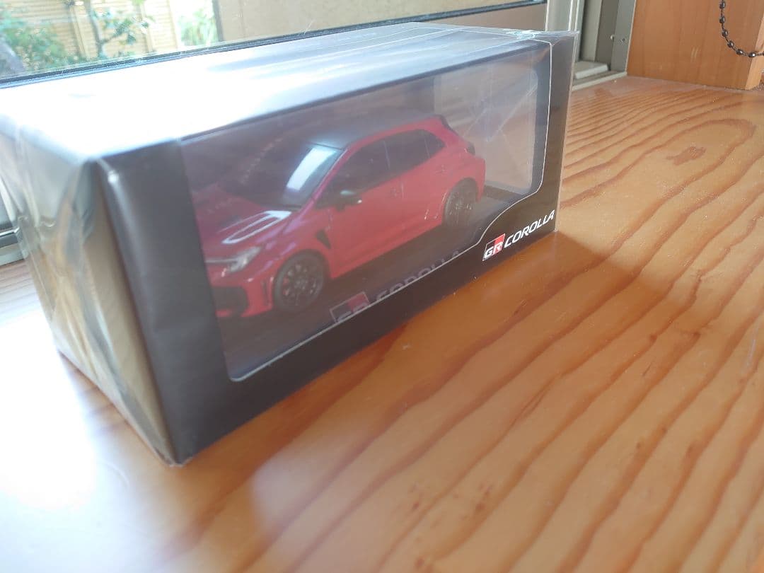 【2台セット】GRカローラ　エモーショナルレッド／プラチナホワイト