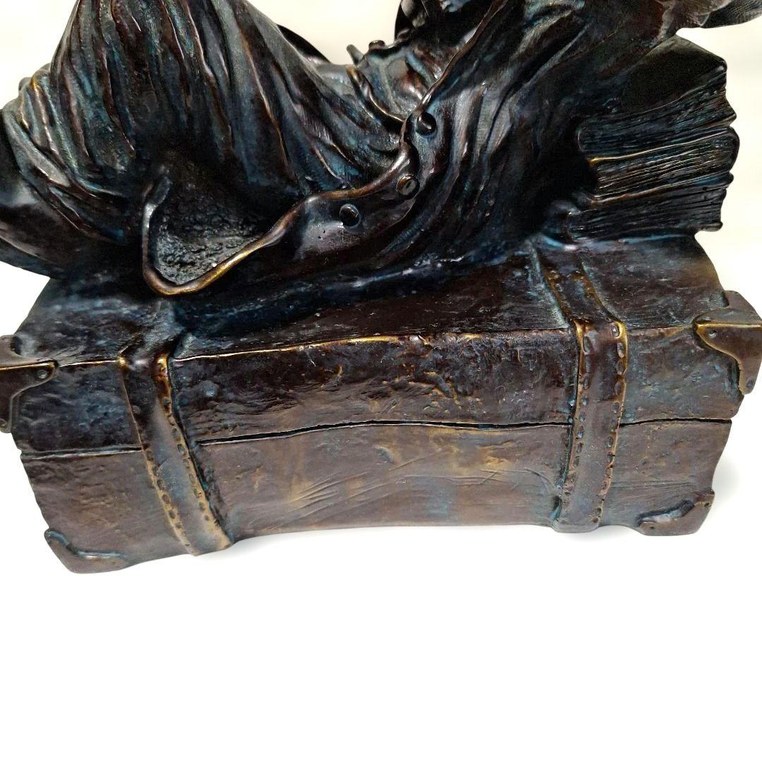 置物　ブロンズ像　本を読む少年　インテリア　アンティーク　オブジェ　　希少