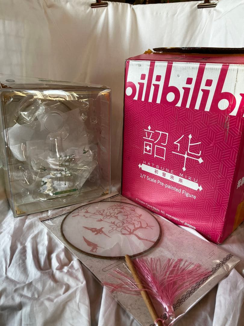 VOCALOID 初音ミク 韶華Ver. 1/7 完成品フィギュア