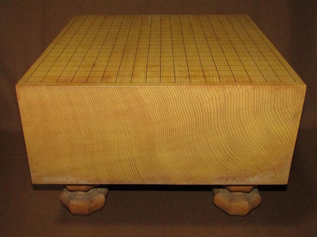 【古い新榧製　碁盤・碁笥・蛤・那智黒　白石・１５０個　黒石・１８０個】囲碁