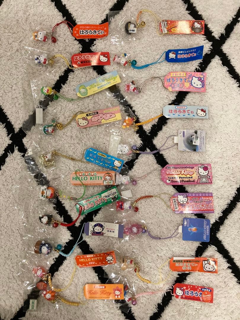 ハローキティ　根付け　115個　まとめ売り